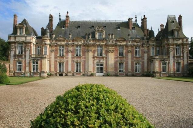 米洛美思城堡酒店 Tourville-sur-Arques 外观 照片