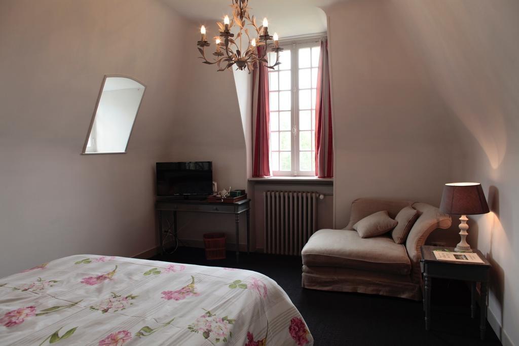 米洛美思城堡酒店 Tourville-sur-Arques 外观 照片
